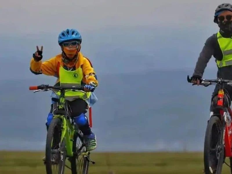 驴屋旅途故事 2021征文▪游记21｜单车上的青春——环青海湖骑行