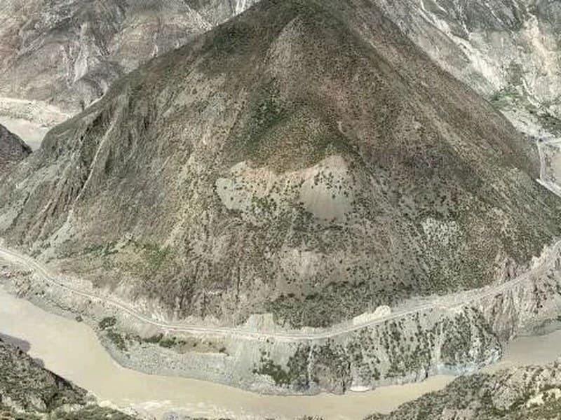 驴屋旅途故事 2021征文▪游记22｜神往的日照金山—雨崩徒步体验