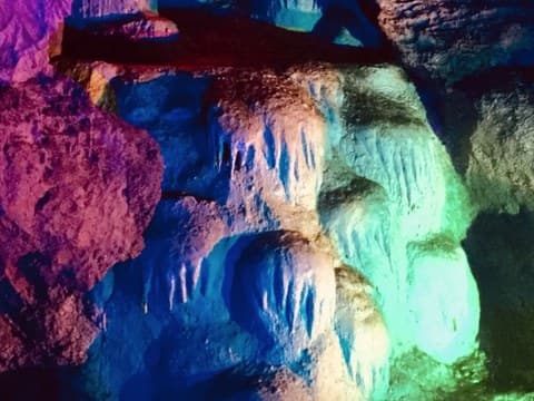 石花水洞